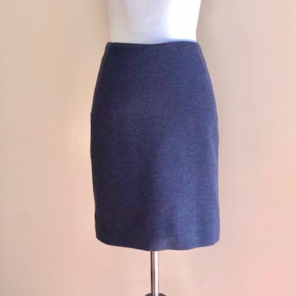 Akris Punto Jersey Mini Navy Pencil Skirt - Sz 2 - Picture 1 of 7